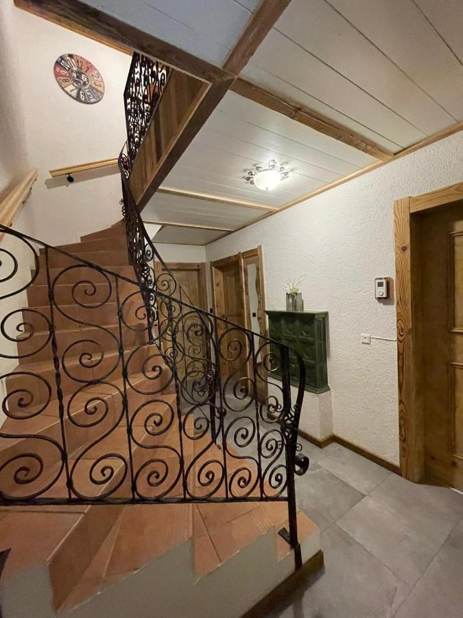 Ferienwohnung Rohrmoser Mit 2 Schlafzimmern Hüttschlag エクステリア 写真